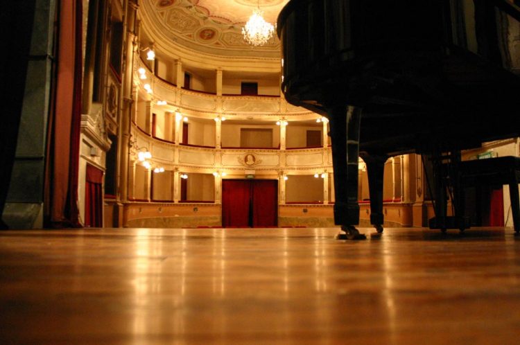interno-teatro-anghiari-teatro-comunale-dei-ricomposti-27