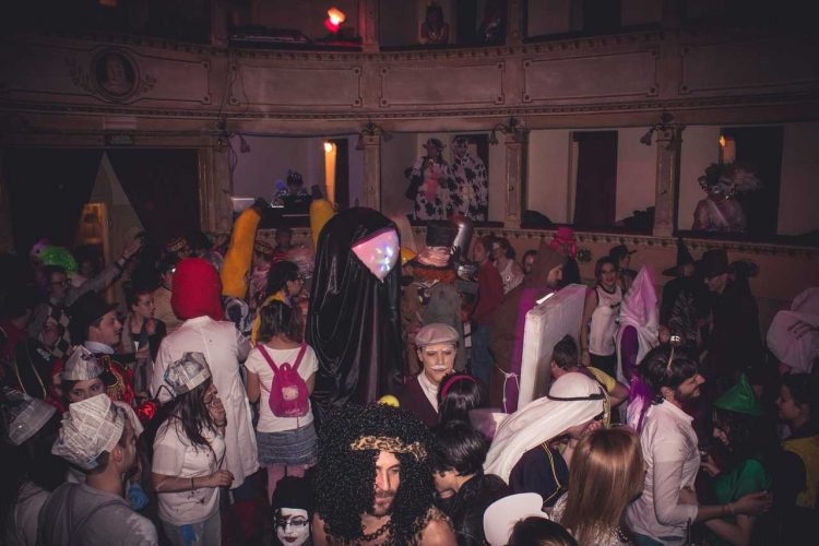 carnevale-a-teatro-teatro-di-anghiari-2014 (208)