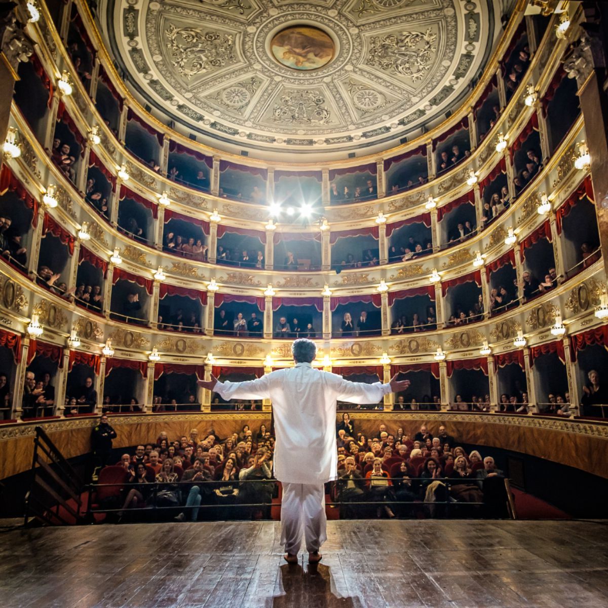 Stagione Teatrale 2023 - UNO, NESSUNO E CENTOMILA - Teatro di Anghiari